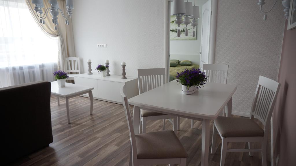 Central Apartament Klaipėda Habitación foto